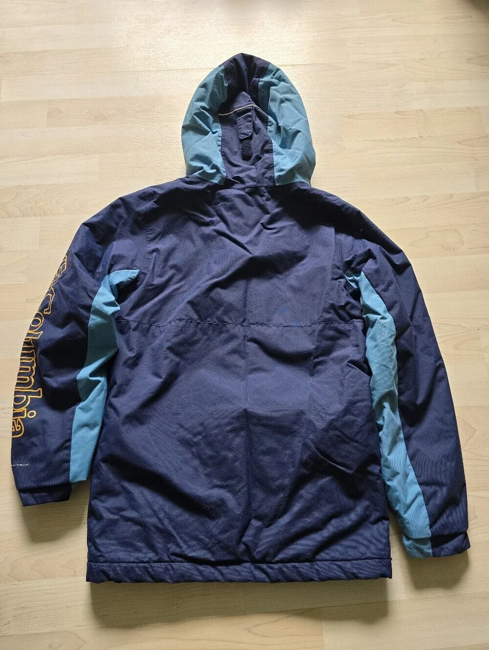 Columbia Valley Runner Jacket Size Medium (10/12)